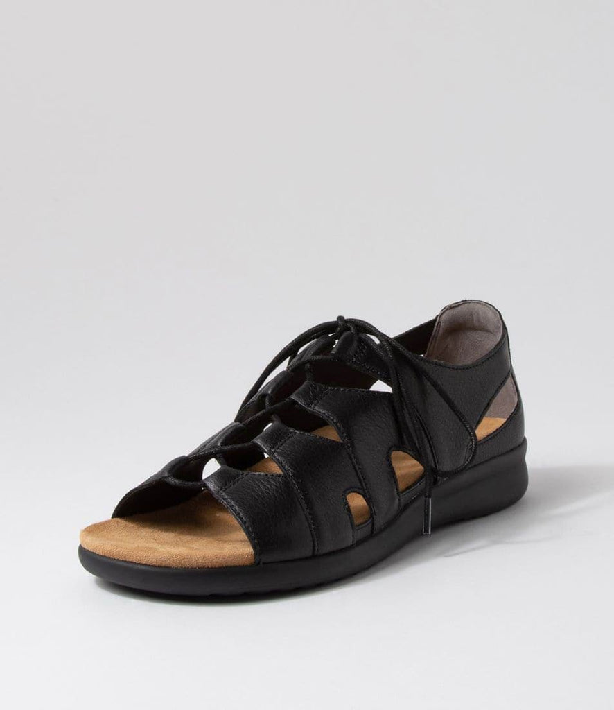Quarter view Women's Ziera BARNETT-W in Wide in Black Leather/ Black Sole Sku: ZR10742B75LE